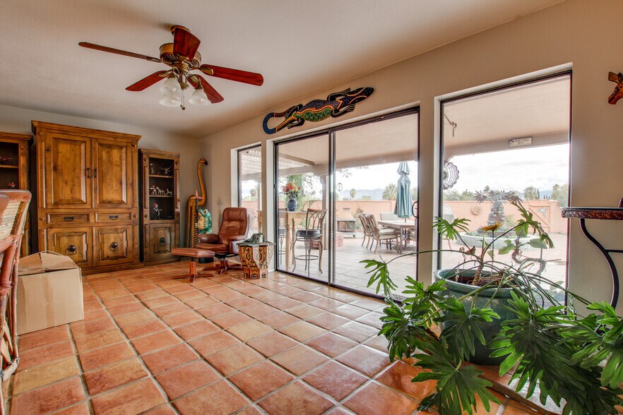 Building Photo - 9530 E Baker St