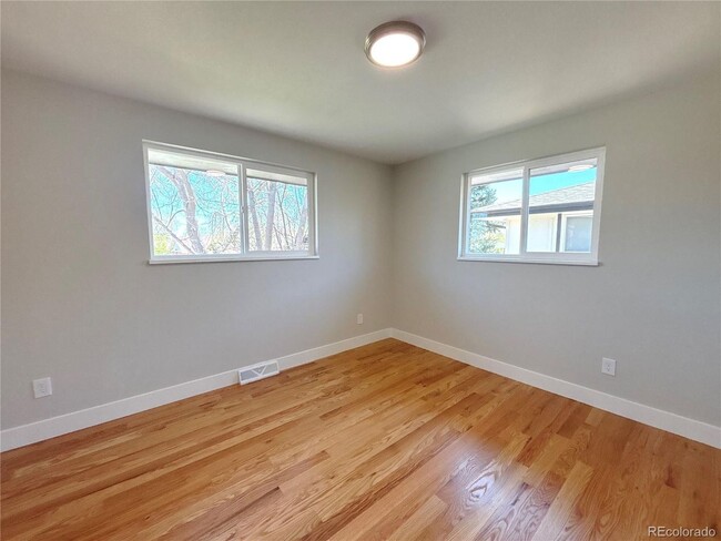 Building Photo - Total Remodel Available NOW!