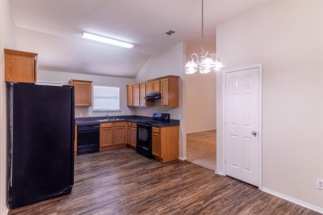 Building Photo - 2028 Sunny Side Dr
