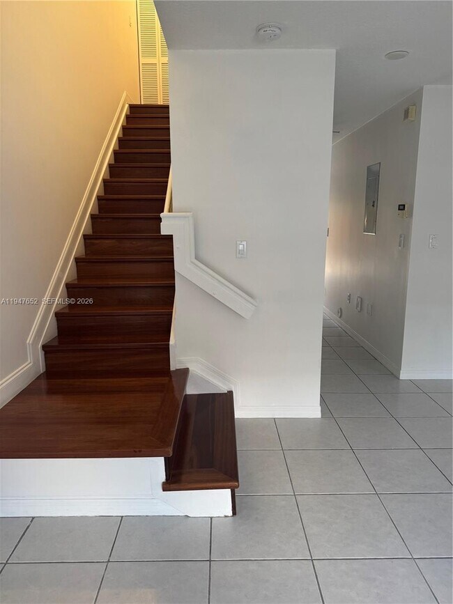 Building Photo - 14311 SW 96th St