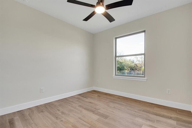 Building Photo - 151 Kawainui Ln