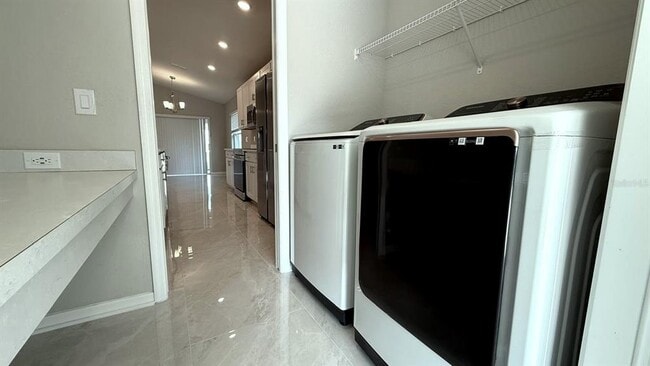 Building Photo - 1551 Eucalyptus Wy