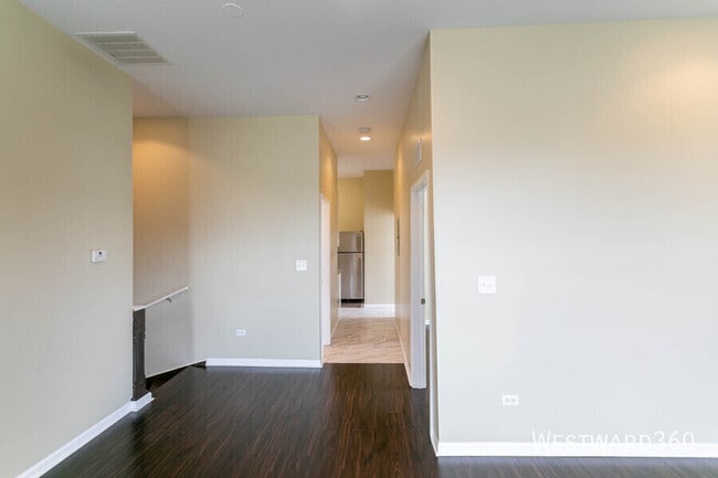 Building Photo - 211 S Campbell Ave