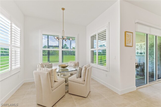 Building Photo - 12349 Dahlia Ct