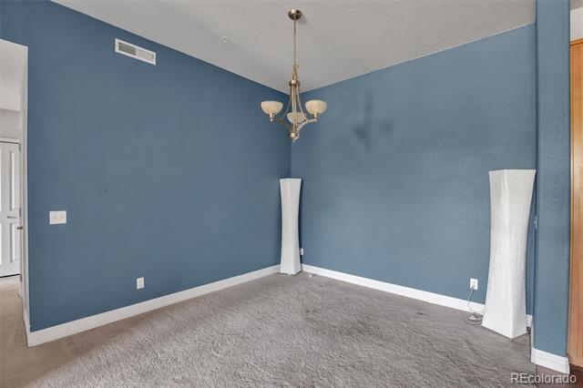 Building Photo - 209 Quebec St