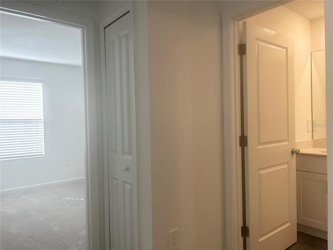 Building Photo - 8480 SW 41st Cir