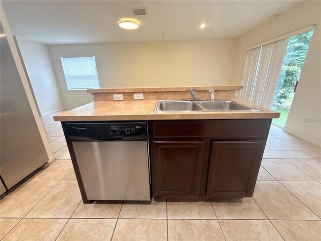 Building Photo - 307 Prickle Pear Ct