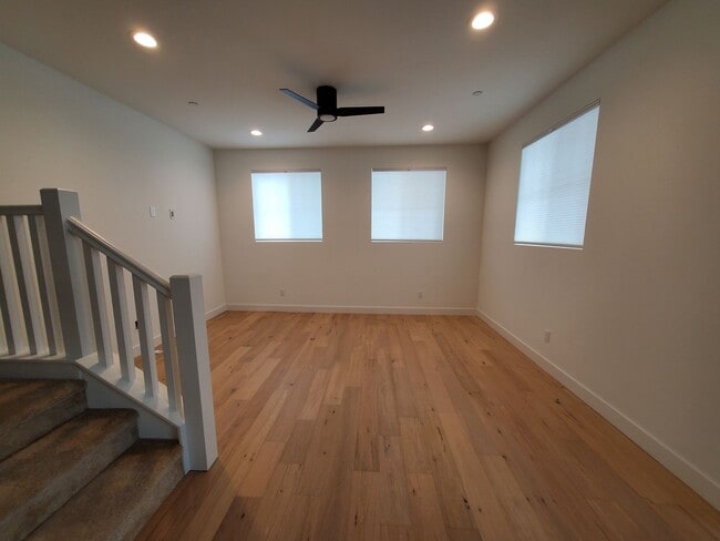 Building Photo - Righetti Ranch Townhouse