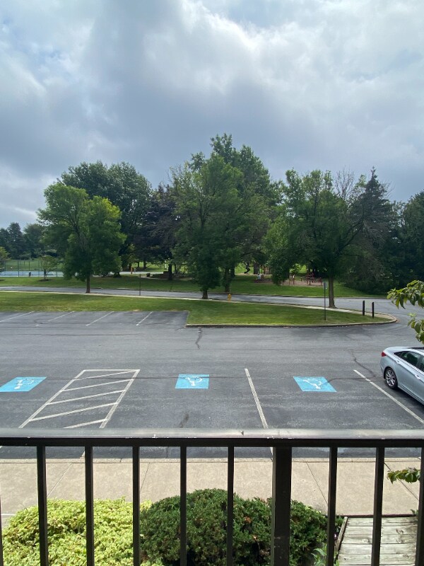 Building Photo - 4509 N Hedgerow Dr