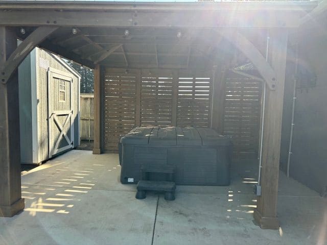 Building Photo - 267 Rio Vista Dr