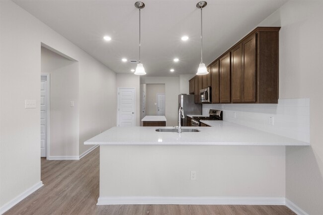 Building Photo - 10249 Badger Run Ln