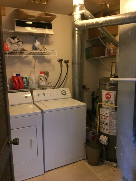 utility room - 6344 Aurelia St