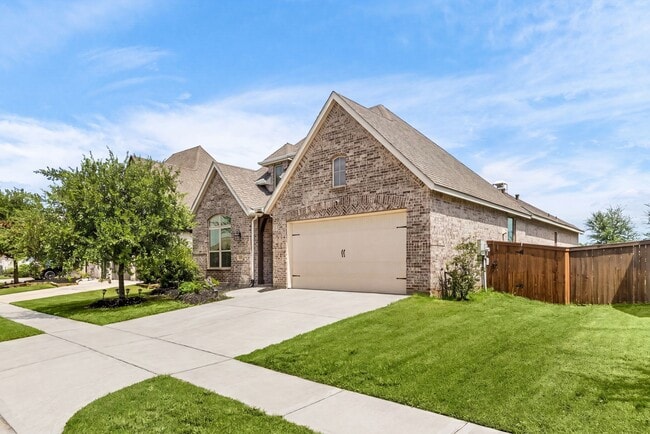 Building Photo - 6722 Waxbill Rd