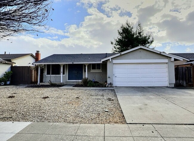 Primary Photo - 3BD/2BA – Fully Renovated Single-Family Ho...