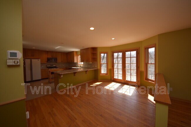 Building Photo - 14531 Wellington Rd