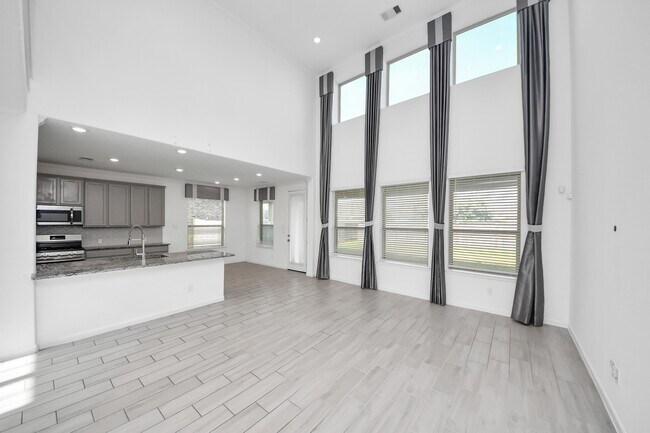 Building Photo - 3007 Velda May Dr