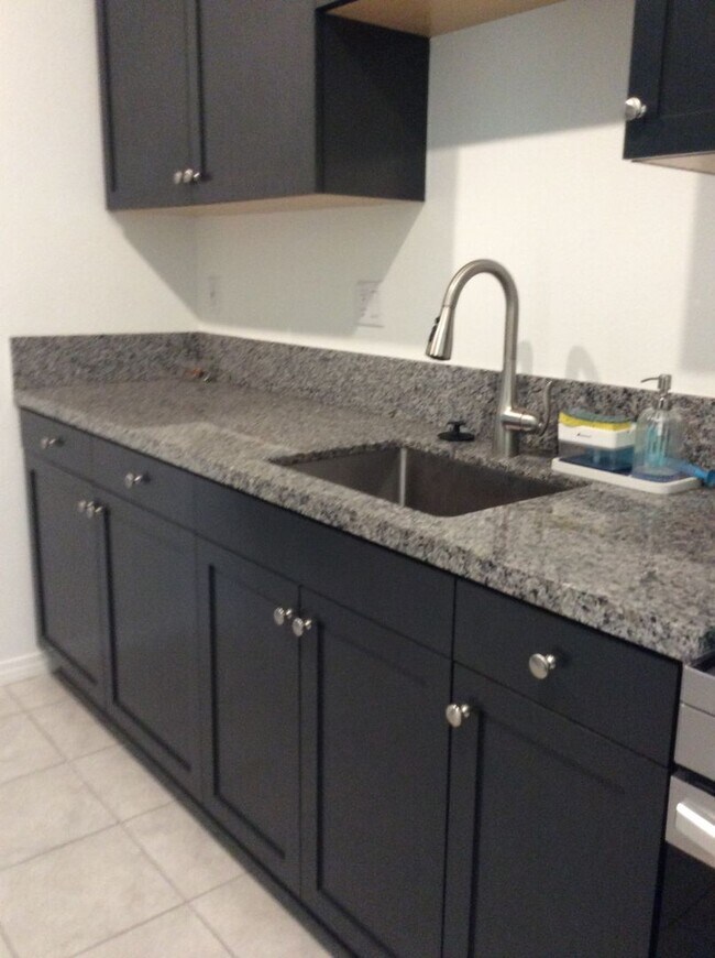 Building Photo - 26389 Valencia Wy