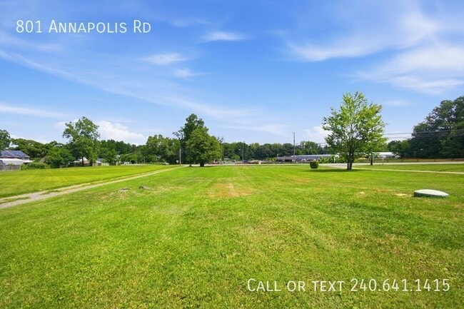 Building Photo - 801 Annapolis Rd