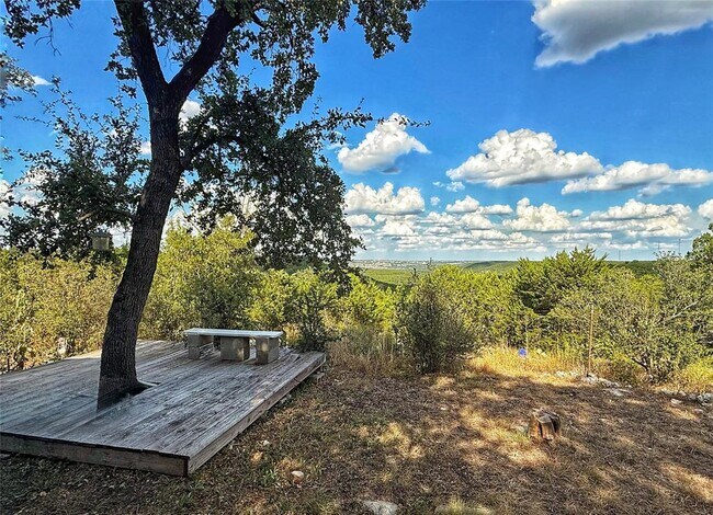 Building Photo - 10601 Ridge Rim Dr