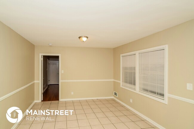 Building Photo - 8316 9th Ave S