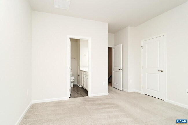 Building Photo - 2083 Elm Tree Ct