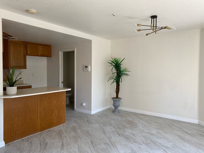 Dining Room & Kitchen - 915 W Arrow Hwy