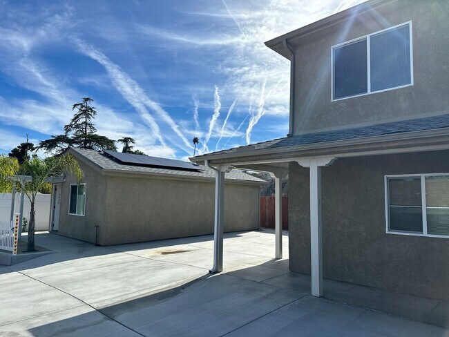 Building Photo - EGAN STREET TRIPLEX