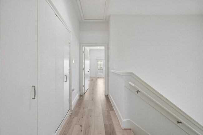 Building Photo - 6906 Sewanee St