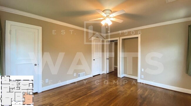 Building Photo - Beautiful Cottage Home located in Homewood