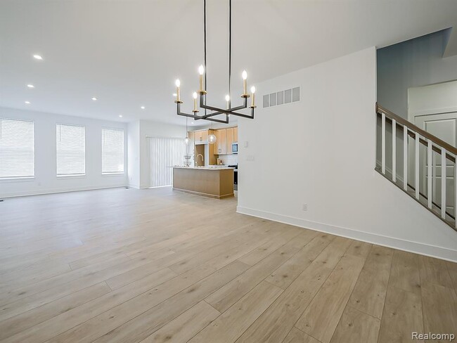 Building Photo - 41567 Breck