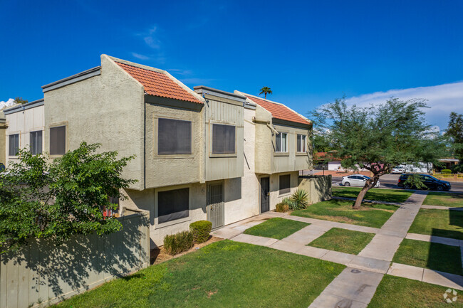 Por Of Hallcraft Villas West - 5850 N 47th Ln Glendale AZ 85301 ...