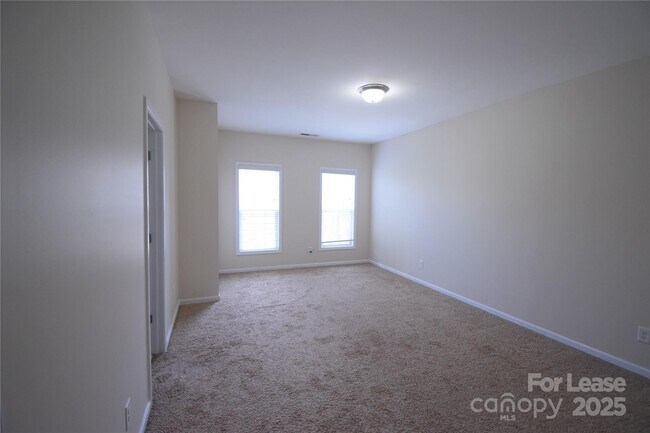 Building Photo - 9620 Camberley Ave NW