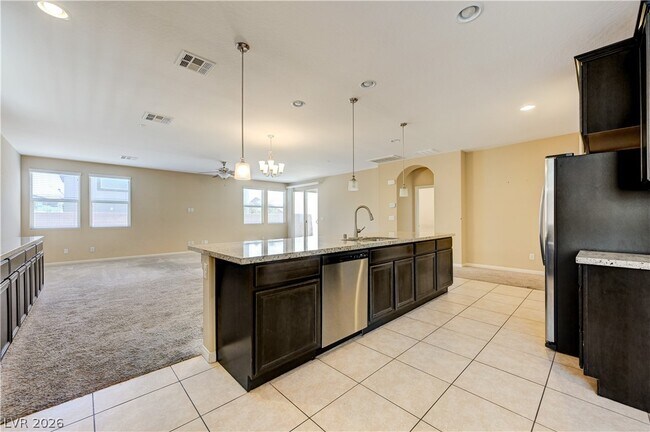 Building Photo - 6173 Barby Cove St
