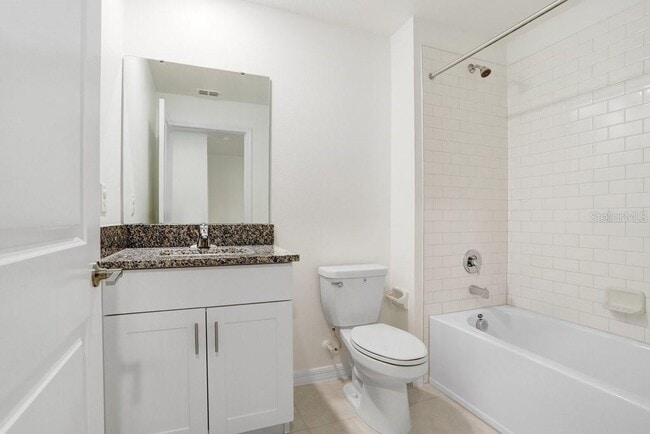 Building Photo - 6024 Shiner St