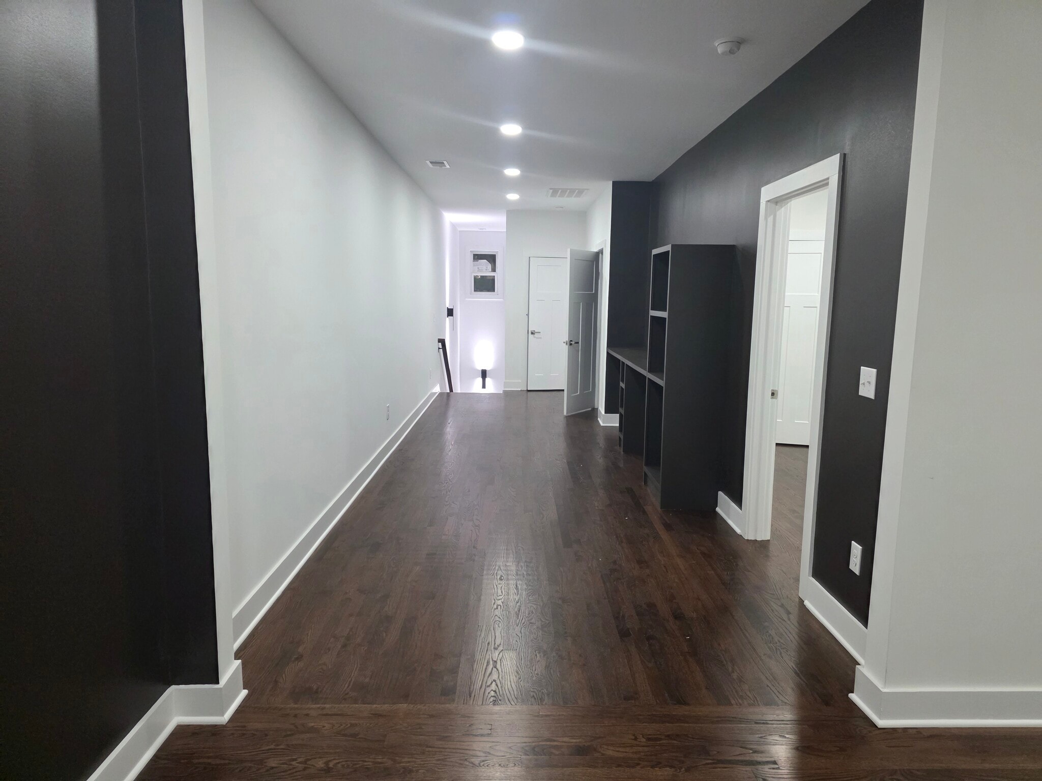 UPSTAIRS HALL AND STUDY AREA - 2715 Delaware Ave