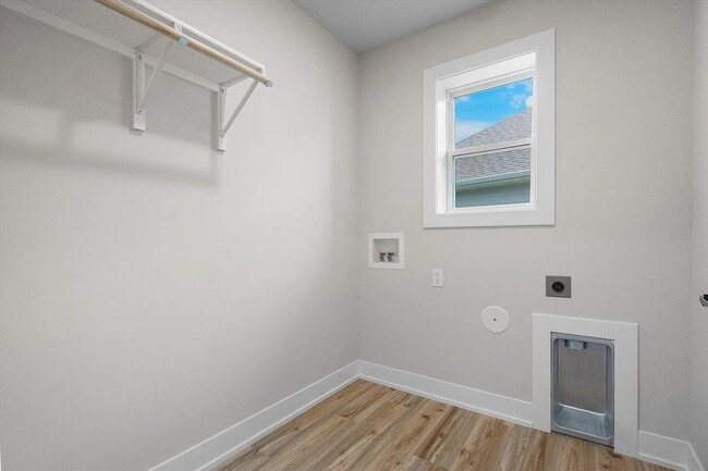 Building Photo - 2713 Misty Flower Dr