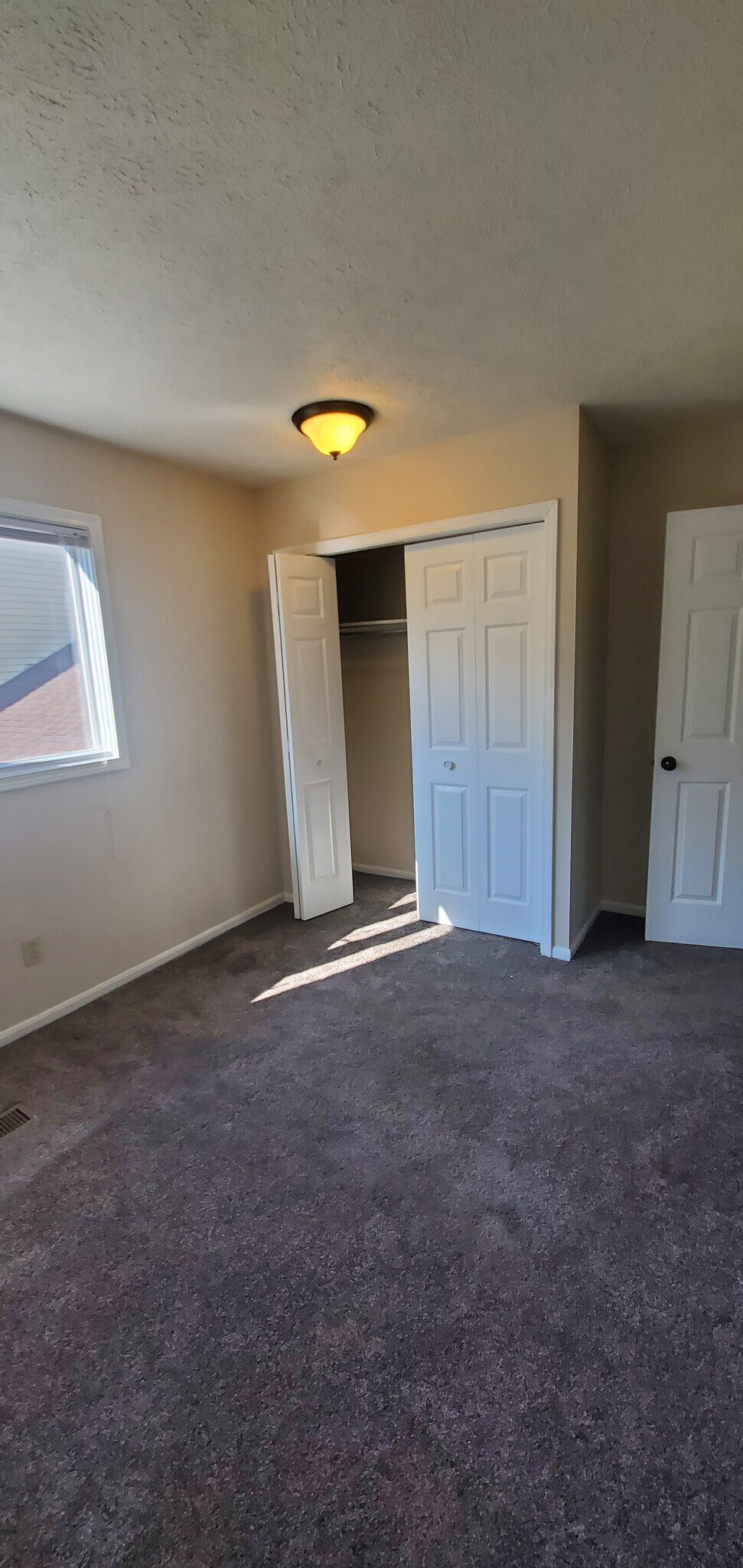 Building Photo - 1110 Timbercreek Dr