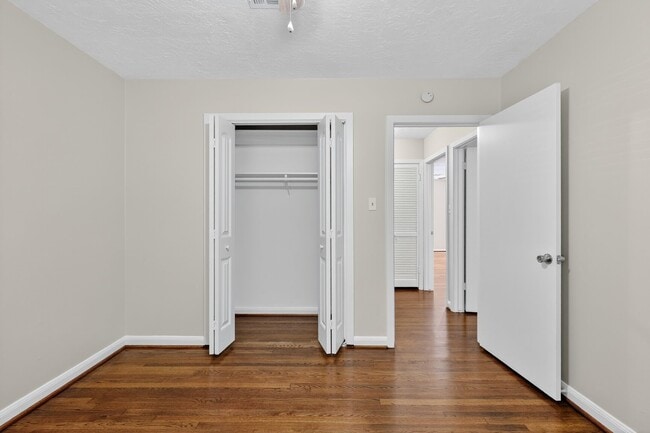 Building Photo - 9610 Maribelle Way