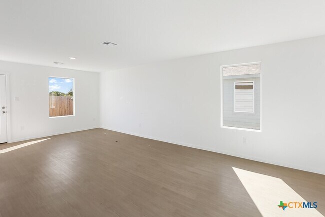 Building Photo - 316 Alligator Crk