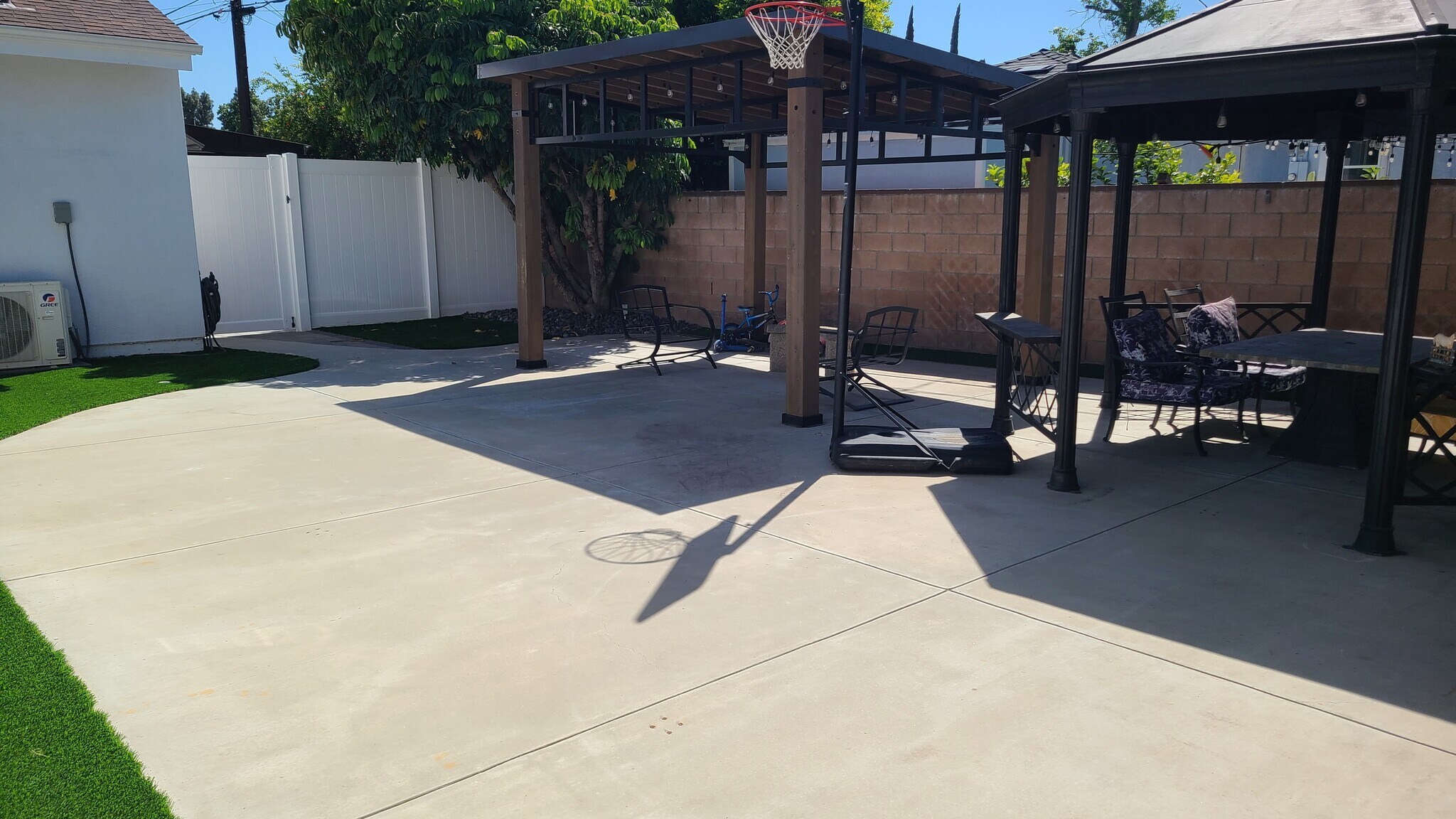 Building Photo - 2019 N Manning St