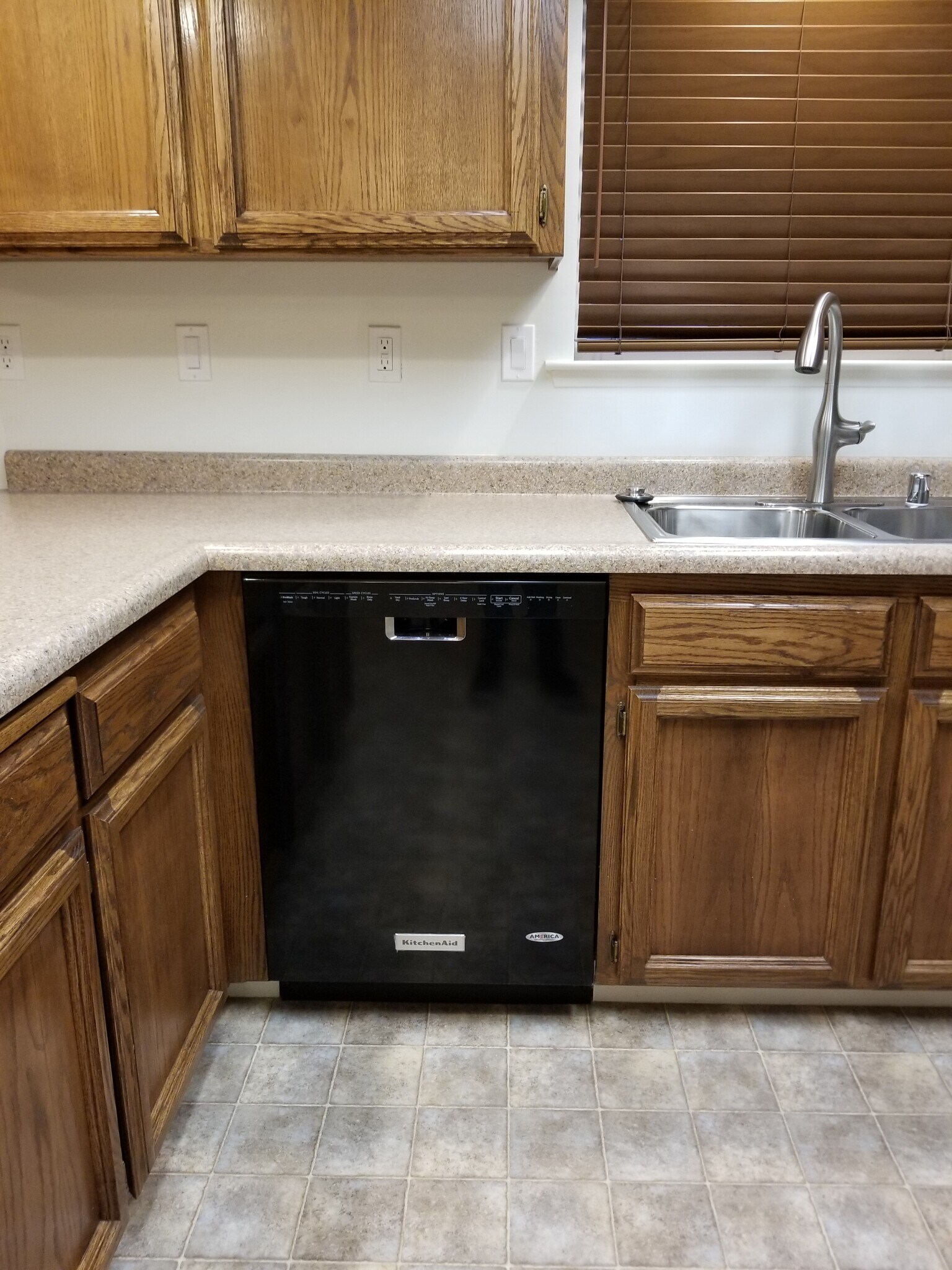 Kitchen Counter and Dishwasher - 2756 Chardonnay Ln