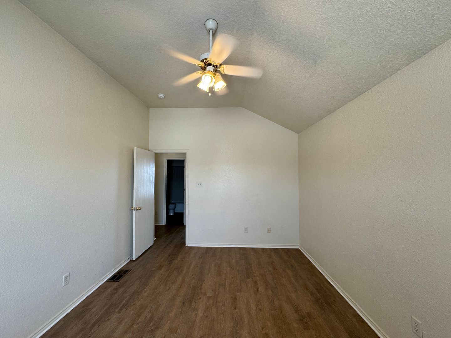 Building Photo - 4405 Abigail Dr