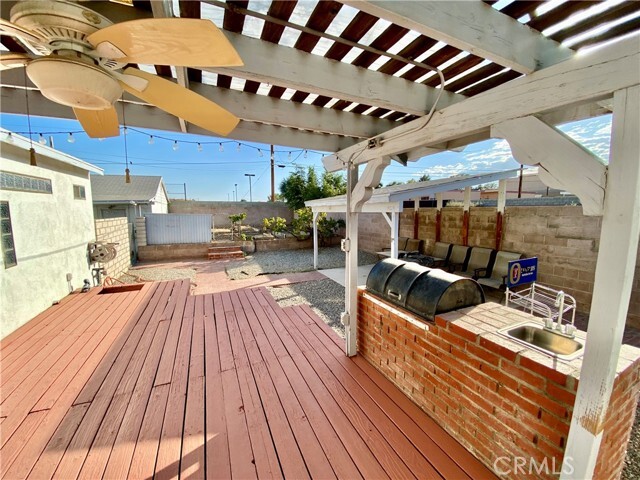 Building Photo - 16793 Zenda St