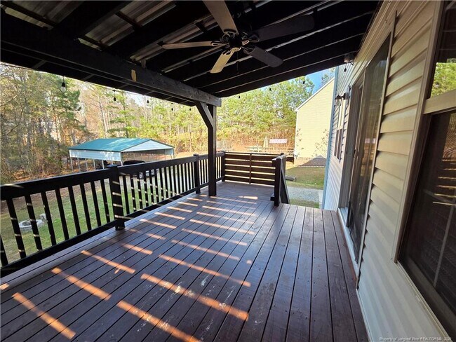 Building Photo - 220 Loxley Ln