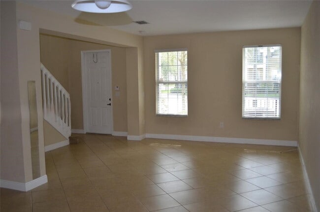 Building Photo - 1524 SW 147th Ter