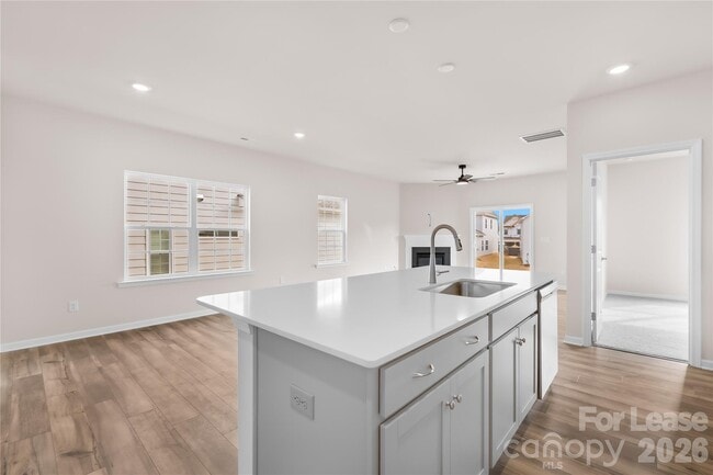 Building Photo - 1609 Swallow Tail Dr