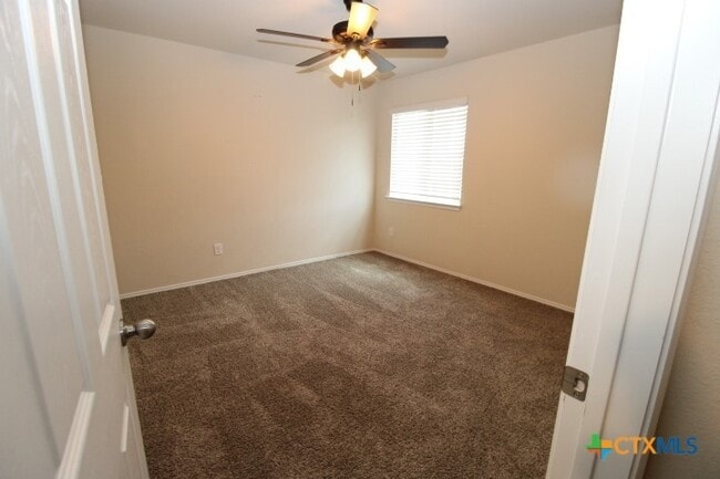 Building Photo - 1202 Stonewall Ridge