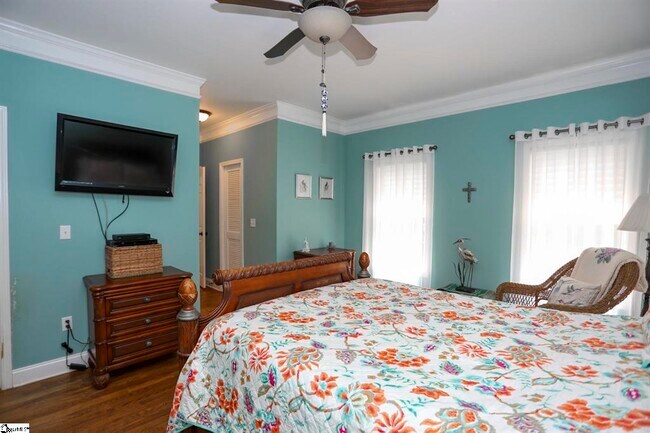 Building Photo - 441 Liberty Hwy