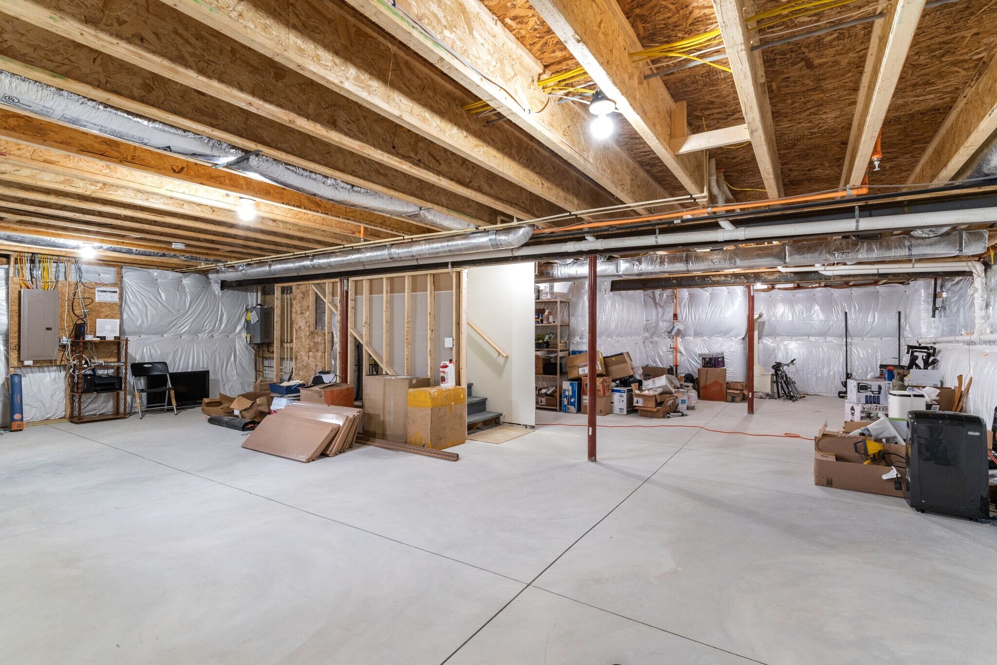 Building Photo - 20 Cherry Ln