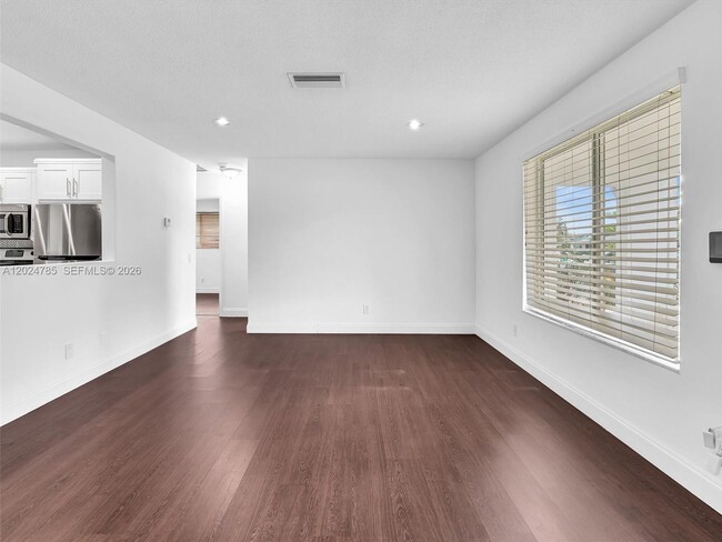 Building Photo - Southwest 42nd Terrace, Fort Lauderdale, FL 33314 - 3 BR 2 BA house